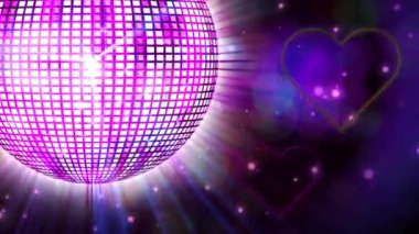 Parlayan pembe disko topu ve siyah üzerine parlayan pembe ve sarı neon kalplerin animasyonu. Sevgililer günü, aşk ve romantizm konsepti, dijital olarak üretilen video..