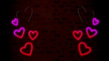 Siyah arkaplanda yanıp sönen pembe ve kırmızı neon kalplerin animasyonu. Sevgililer günü, aşk ve romantizm konsepti, dijital olarak üretilen video..