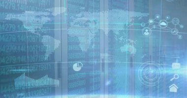 Boş bir sunucu odasının üzerinde grafikler olan bir dünya haritasının canlandırması. dijital arayüz küresel bağlantılar konsepti dijital olarak oluşturulmuş video.