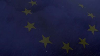 Gece gökyüzünde gök gürültüsü ve yağmurun dijital animasyonu bayrak sallamaya karşı. Avrupa Birliği konseptinde ekonomik kriz ve durgunluk
