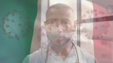 Yüzen kovanlarla ve gülümseyen erkek doktorla İtalya bayrağının animasyonu. Coronavirus covid 19 salgını sırasında sağlık ve koruma dijital olarak üretilen video.