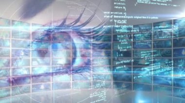 Birden fazla ekranda hareket eden veri ve bilgilerle bir insan gözü animasyonu. dijital arayüz küresel bağlantılar konsepti dijital olarak oluşturulmuş video.