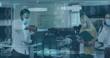 Ofisteki meslektaşlarının yüz maskesi taktığı istatistikleri gösteren dijital arayüz animasyonu. Coronavirus covid 19 salgını sırasında sağlık ve koruma dijital olarak üretilen video