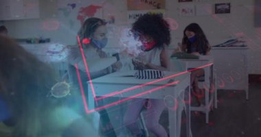 Öğretmen ve çocukların yüz maskesi taktığı istatistiklerin animasyonu. Coronavirus covid 19 salgını sırasında sağlık ve korunma, dijital olarak üretilen video