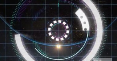 Arkaplanda dünya çapında tarama ve veri işleme animasyonları. Dijital arayüz küresel bağlantı ve dijital olarak oluşturulan iletişim konsepti.