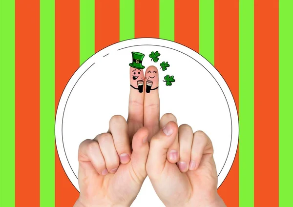 Twee Vingers Met Ierse Heilige Patrick Dag Thema Glimlachende Gezichten — Stockfoto