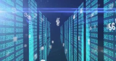 Bilgisayar sunucularıyla teknoloji odasında değişen numaraların animasyonu. küresel teknoloji veri işleme kavramı dijital olarak oluşturulmuş video.