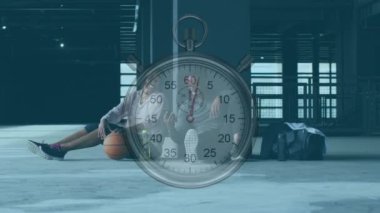 Bir kadın ve erkeğin dinlenmesi üzerine kronometre animasyonu. Dijital arayüz küresel spor ve performans konsepti dijital olarak oluşturulmuş video.