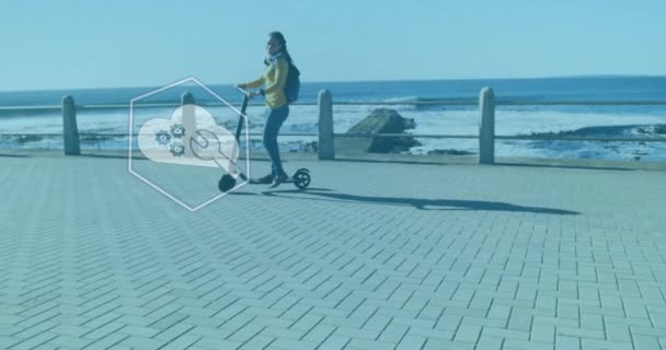 Animação Ícones Tecnológicos Sobre Mulher Montando Scooter Passeio Marítimo Interface — Vídeo de Stock