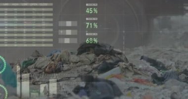 Atık imha alanındaki kamyonun üzerine kaydedilmiş istatistiklerin animasyonu. Çevre, küresel ısınma ve iklim değişikliği kavramı dijital olarak oluşturulmuş video.