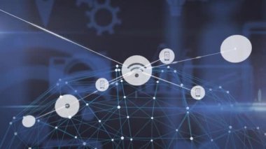 Karanlık arka planda hareket eden bağlı ortam simgelerinden oluşan bir ağın canlandırması. küresel iletişim dijital arayüz kavramı, dijital olarak oluşturulmuş video.