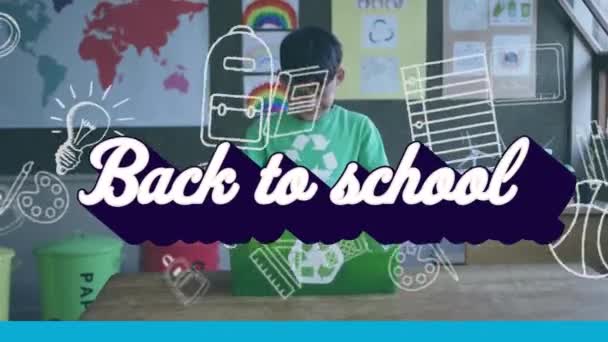 Animación Del Texto Regreso Escuela Los Iconos Sobre Colegial Sosteniendo — Vídeo de stock