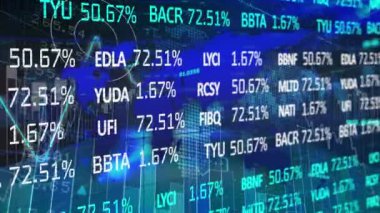 Mavi arka planda dünya haritasına karşı borsa veri işleme. küresel finans ve teknoloji kavramı