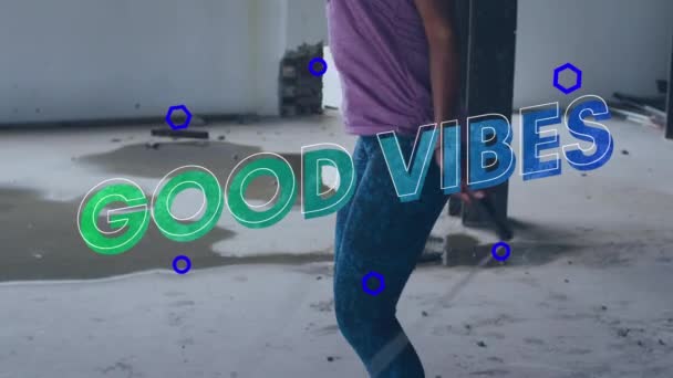 Animação Boas Vibrações Texto Sobre Mulher Raça Mista Pulando Corda — Vídeo de Stock