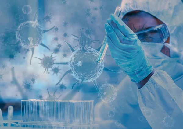 Mehrere Covid Zellen Gegen Weibliche Gesundheitshelferinnen Mit Mundschutz Die Labor — Stockfoto