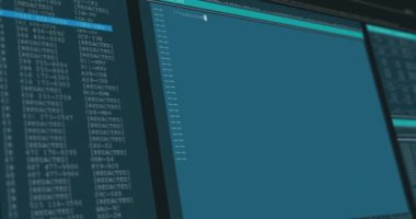 Mavi bilgisayar ekranlarında veri işleme animasyonu. küresel teknoloji veri işleme ve hesaplama kavramı dijital olarak oluşturulmuş video.