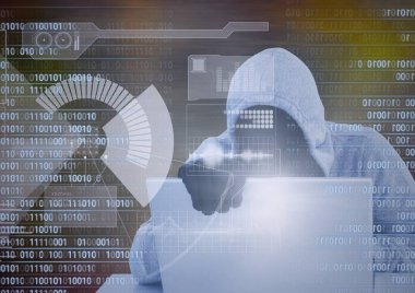 Diz üstü bilgisayar kullanarak başlık ve eldiven takan hackerlar üzerinde ikili kodlama ve veri işleme kompozisyonu. Çevrimiçi güvenlik siber saldırı konsepti dijital olarak oluşturulmuş görüntü.