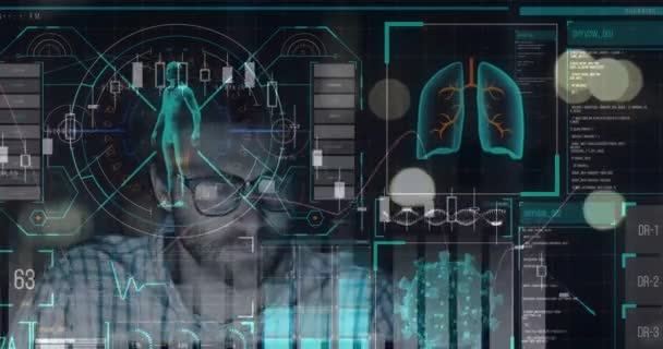 Digitale Schnittstelle Mit Medizinischer Datenverarbeitung Gegen Gestressten Menschen Mittels Computer — Stockvideo