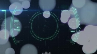 Arkaplanda tarama ve veri işleme ile dönen covid 19 hücrenin animasyonu. küresel koronavirüs salgını konsepti dijital olarak oluşturulmuş video.