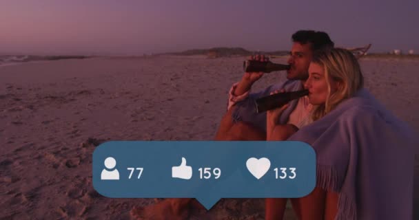 Animation People Thumbs Love Icons Numbers Couple Drinking Beer Beach — Stock videók