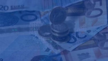 Banknotların üzerine düşen avro para birimiyle ilgili finansal veri işleme animasyonları. küresel finans ve iş konsepti dijital olarak oluşturulmuş video.