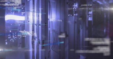 Modern binalar üzerinde veri işleme animasyonu. dijital arayüz, küresel teknoloji, bağlantı ve iletişim konsepti dijital olarak oluşturulmuş video.