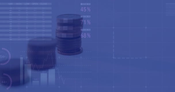 Animación Del Procesamiento Datos Financieros Registro Estadísticas Sobre Pilas Monedas — Vídeo de stock