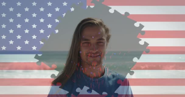 Jigsaw Puzzle American Flag Portrait Caucasian Man Smiling Beach American — Stock Video