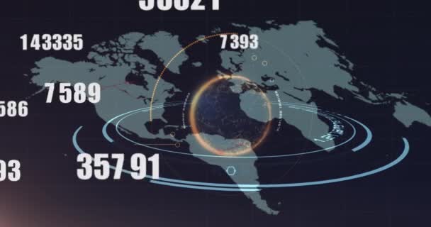 Múltiples Números Cambiantes Sobre Globo Giratorio Contra Mapa Del Mundo — Vídeos de Stock