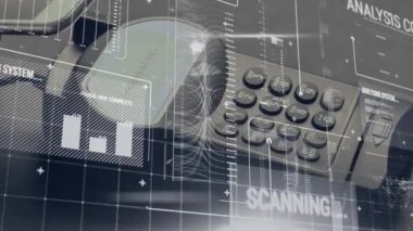 Kredi kartı terminali üzerinden finansal veri işleme animasyonu. küresel finansman, iş ve temassız ödeme kavramı dijital olarak oluşturulmuş video.