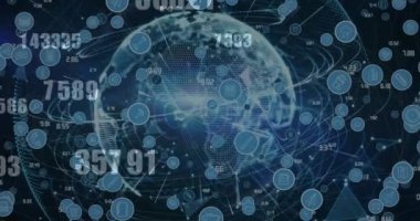 Arka planda değişen dijital simgelerin ve sayıların animasyonu. küresel bağlantılar ve dijital arayüz konsepti dijital olarak oluşturulmuş video.