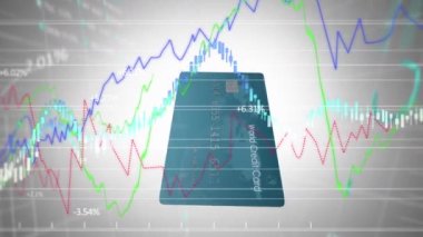Akıllı telefona eklenen kredi kartı üzerinden finansal veri işleme animasyonu. küresel finansman, iş ve temassız ödeme kavramı dijital olarak oluşturulmuş video.