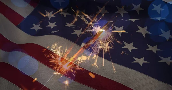 Zusammensetzung Von Lichterketten Über Der Amerikanischen Flagge Mit Lichtflecken Amerikanischer — Stockfoto