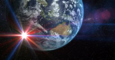 Evrendeki Dünya gezegeninin animasyonu ve uzaydan görülen çok renkli parlayan yıldız. Astronomi, galaksi ve uzay yolculuğu konsepti dijital olarak oluşturulmuş video.