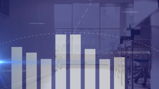 统计数据处理和几何形状与背景中的空办公室相对照 全球金融和商业技术概念 — 图库视频影像