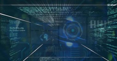 Dijital ekranlarda tarama ve veri işleme alanlarının animasyonu. küresel bağlantılar, teknoloji ve dijital arayüz konsepti dijital olarak oluşturulmuş video.