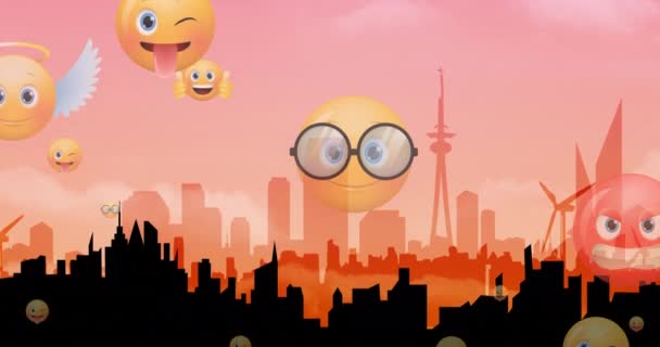 Animation Emoji Ikoner Flyger Upp Över Siluett Stadsbild Rosa Globala — Stockvideo
