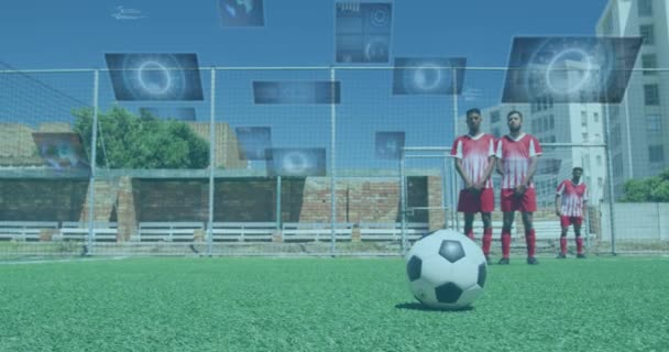 Animação Escopos Processamento Dados Telas Sobre Jogadores Futebol Masculino Durante — Vídeo de Stock