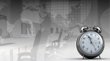 Buluşma odasında ilerleyen saatin animasyonu ve gri arka planda dünya haritası. küresel işletme ve finansman kavramı dijital olarak oluşturulmuş video.