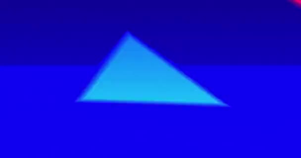 Анимация Ретро Продажи Пурпурного Текста Над Неоновым Треугольником Унылом Сером — стоковое видео