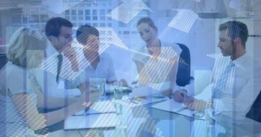 Ofiste birlikte tartışan iş adamlarına karşı birden fazla ok geliyor. küresel finans ve iş kavramı