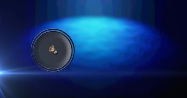 Ekip animasyonu ve sonuç pankartı üzerinde altın kupa ve parlak mavi arka plan üzerinde kopyalama alanı. Dijital olarak üretilmiş şampiyonluklar, spor ve yarışma konsepti.