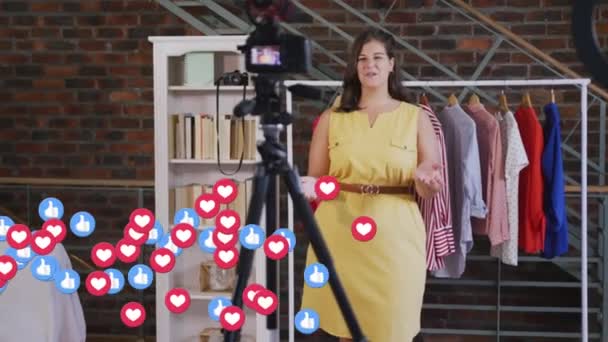 Animation Amour Comme Des Icônes Sur Mode Féminine Vlogger Enregistrement — Video