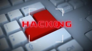Kırmızı tuşlu bilgisayar klavyesinin üzerinde beyaz işaretli metnin hacklenmesi animasyonu. küresel teknoloji, ağ oluşturma ve dijital arayüz kavramı dijital olarak oluşturulmuş video.
