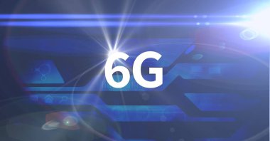 Arkaplanda parlayan mavi ışık yolları ve devre kartının üzerine 6 G metin kompozisyonu. küresel ağlar, teknoloji ve dijital arayüz kavramı dijital olarak oluşturulmuş görüntü.
