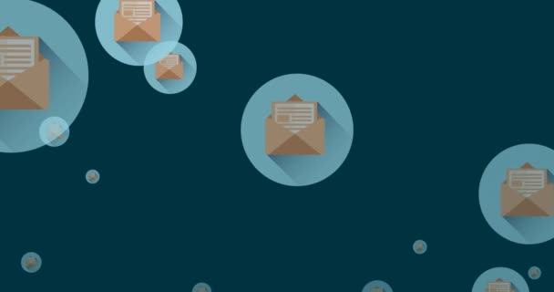 动画在线邮件信封图标移动的蓝色背景 全球网络 技术和数字接口概念数字生成的视频 — 图库视频影像