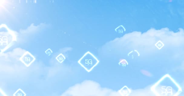 Цифрова Анімація Декількох Тексту Пливе Проти Хмар Блакитному Небі Концепція — стокове відео