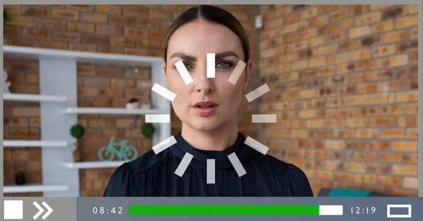 Skjermens Sammensetning Med Forretningskvinne Videosamtale Globalt Forretnings Teknologibegrep Internett Digitalt – stockfoto