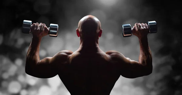 Composição Visão Traseira Homem Calvo Muscular Exercitando Com Halteres Sobre — Fotografia de Stock