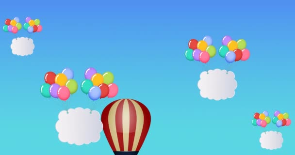 雲との熱気球カラフルな風船のアニメーションや青の背景に飛んでコピースペース パーティーやお祝いのコンセプトをデジタルで — ストック動画